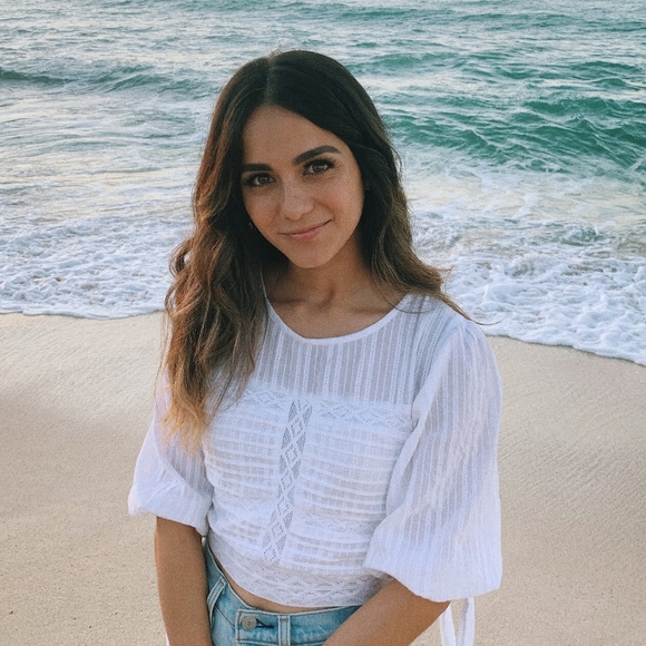 Meet your Posher, Victoria - Picture 1 of 1